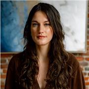 Auxiliar y tutora de inglés con los niños de infantil y primaria